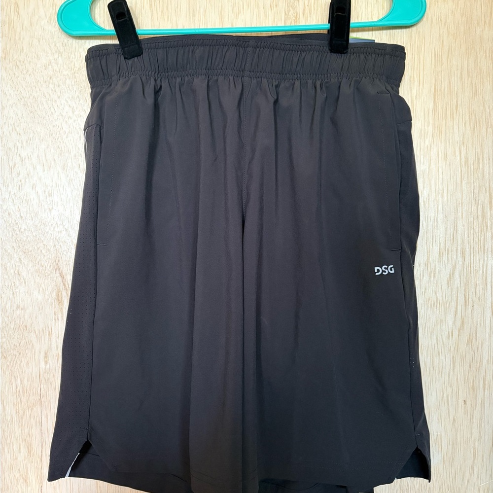 DSG Men's Black Athletic Shorts
